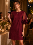 Ana — Vestido Curto com Mangas Transparentes e Punhos Florais